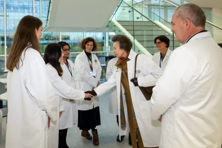 The Chancellor meets IRR Staff and Students